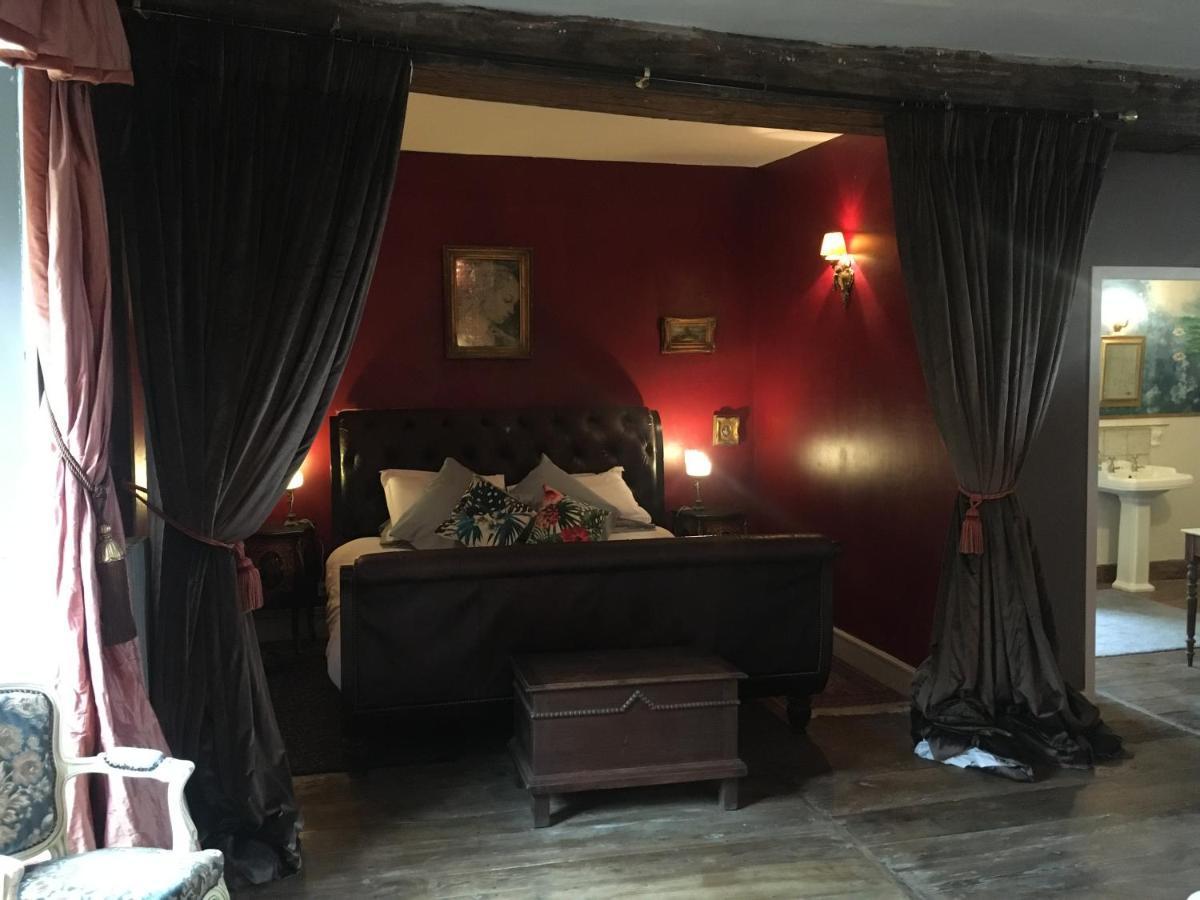 Chateau Gros Puy, Petit Chateau Chambre D'Hote Abjat-sur-Bandiat Экстерьер фото